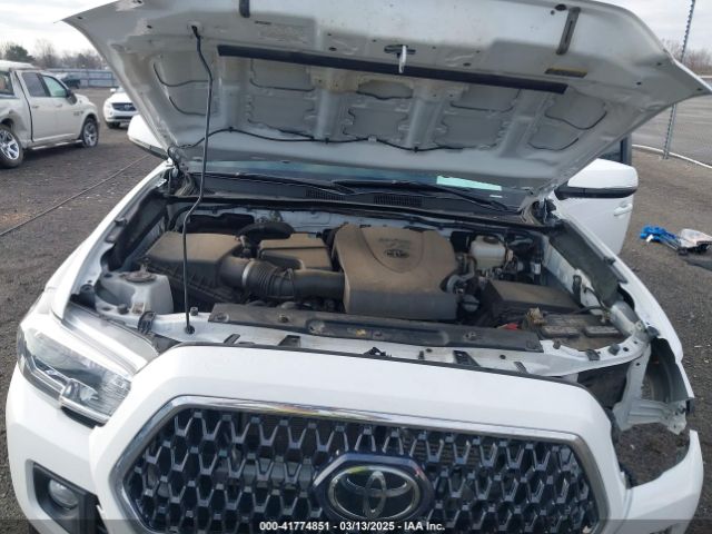 3TMCZ5AN9KM284092 Toyota Tacoma Trd Off Road