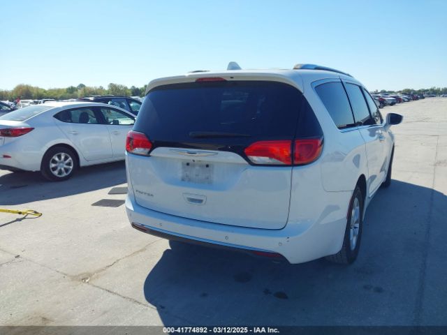 2C4RC1EG7HR703803 Chrysler Pacifica Touring-l Plus
