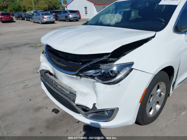 2C4RC1EG7HR703803 Chrysler Pacifica Touring-l Plus