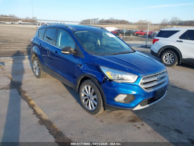 1FMCU9JD2HUD59180 Ford Escape Titanium