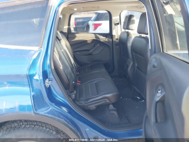 1FMCU9JD2HUD59180 Ford Escape Titanium