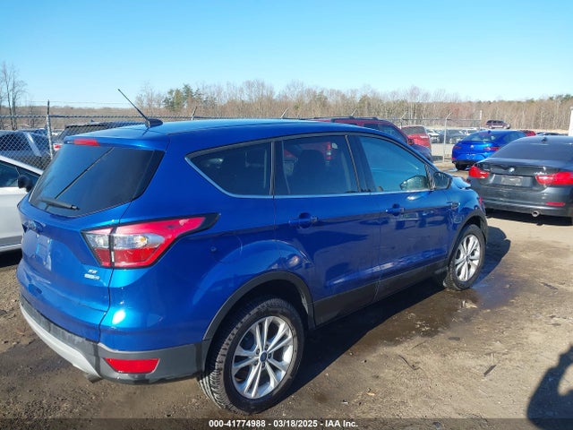 1FMCU9G93HUE30793 Ford ESCAPE SE
