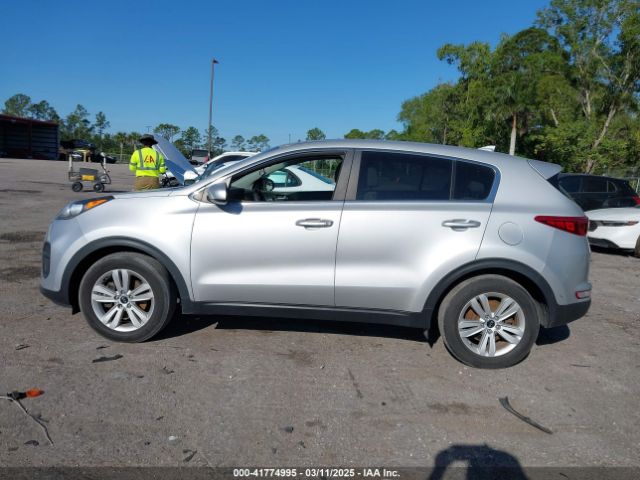 KNDPM3AC4H7194371 KIA Sportage Lx