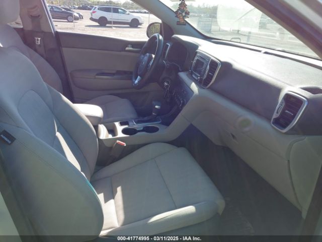 KNDPM3AC4H7194371 KIA Sportage Lx