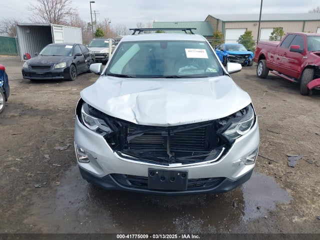 2GNAXSEV1J6228914 Chevrolet EQUINOX LT