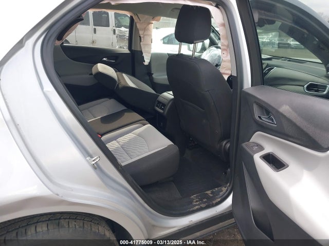 2GNAXSEV1J6228914 Chevrolet EQUINOX LT