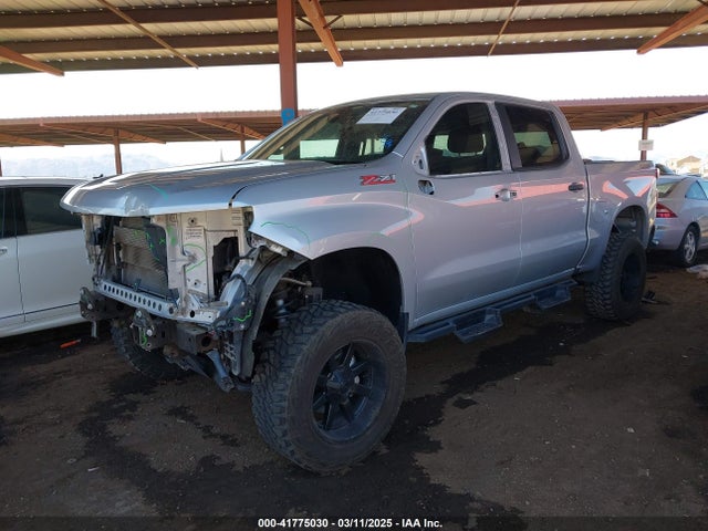 1GCPYCEF1LZ158918 Chevrolet Silverado 1500 4wd  Short Bed Custom Trail Boss/4wd  Standard Bed Custom Trail Boss
