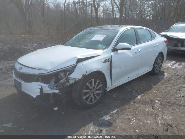 5XXGT4L38KG300213 KIA Optima Lx