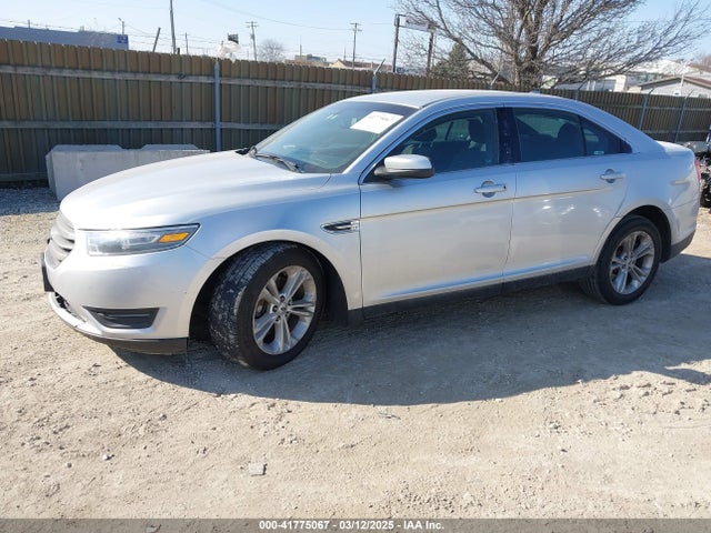 Ford TAURUS SEL 2014 1FAHP2E86EG112945 Image 2
