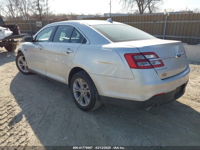 Ford TAURUS SEL 2014 1FAHP2E86EG112945 Image 3