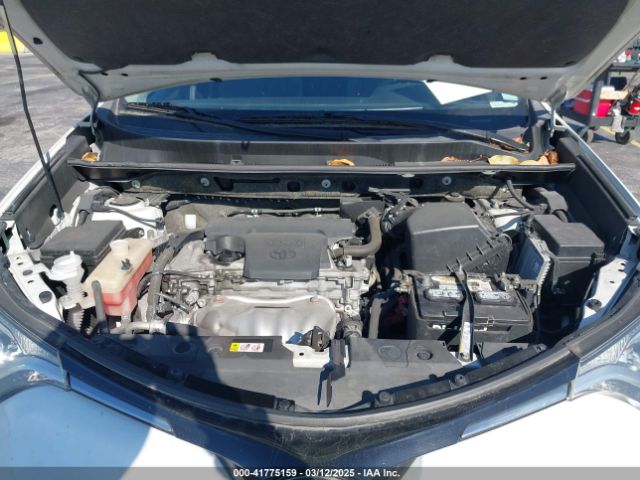 JTMWFREV3JJ753454 Toyota Rav4 Adventure/xle