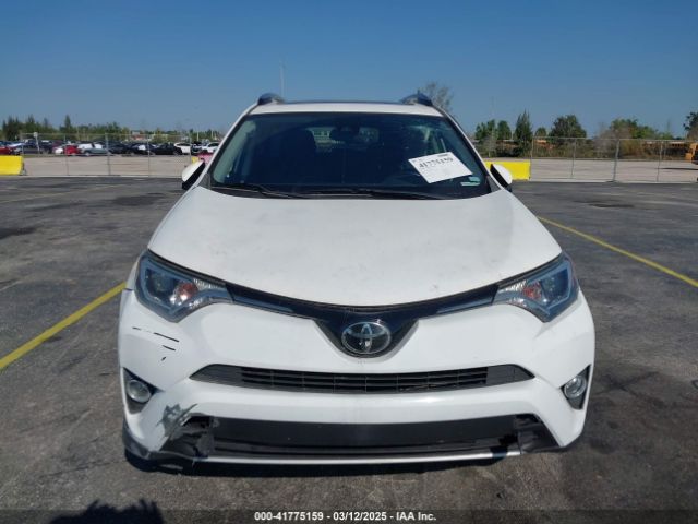 JTMWFREV3JJ753454 Toyota Rav4 Adventure/xle
