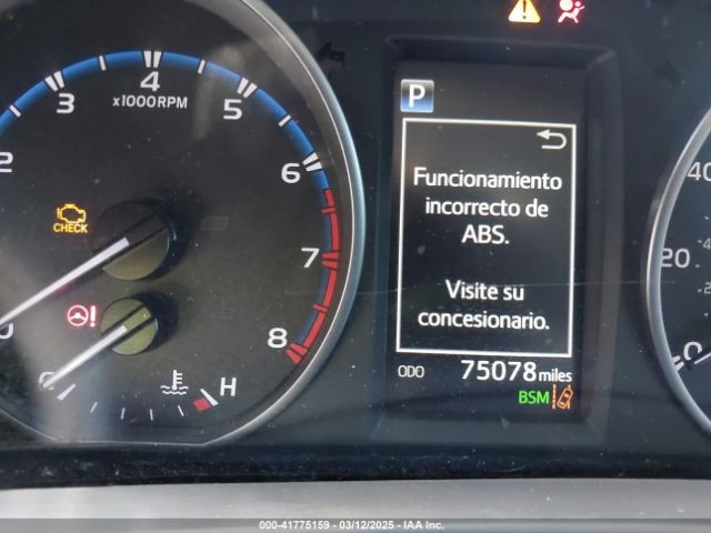 JTMWFREV3JJ753454 Toyota Rav4 Adventure/xle