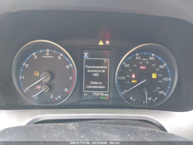 JTMWFREV3JJ753454 Toyota Rav4 Adventure/xle