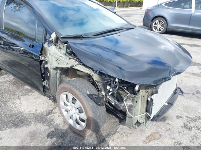 5YFB4MDE6RP220918 Toyota COROLLA LE