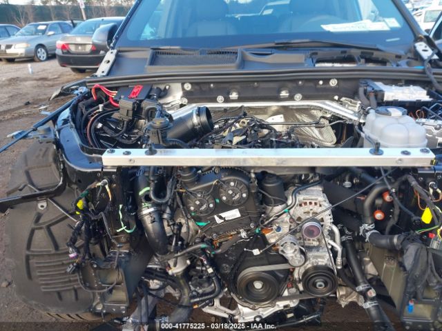 2025 AUDI Q7 WA1ACBF7XSD020452 Photo 9
