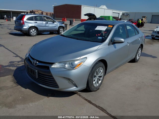 4T1BF1FK0HU391480 Toyota CAMRY LE
