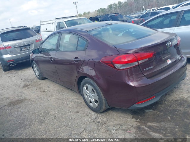 KIA FORTE LX 2018 3KPFK4A77JE206576 Image 3