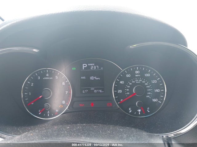KIA FORTE LX 2018 3KPFK4A77JE206576 Image 6