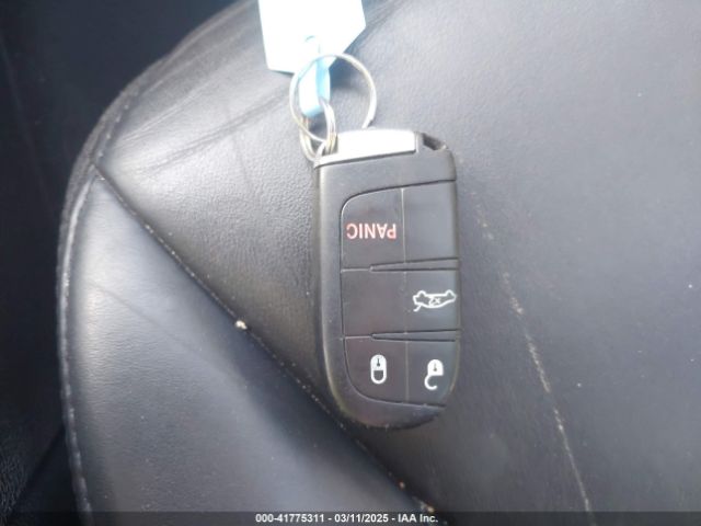2C3CCAAG3EH136426 Chrysler 2014