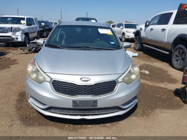KNAFK4A6XF5346483 KIA FORTE LX