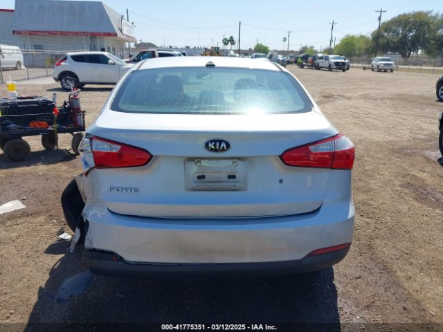 KNAFK4A6XF5346483 KIA FORTE LX