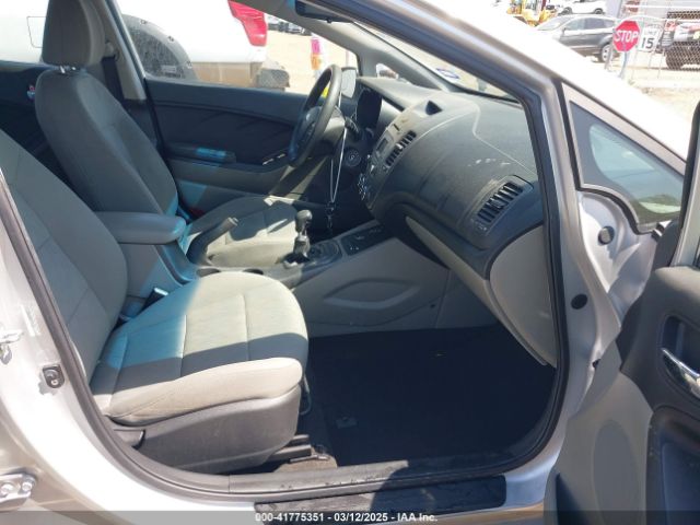 KNAFK4A6XF5346483 KIA FORTE LX