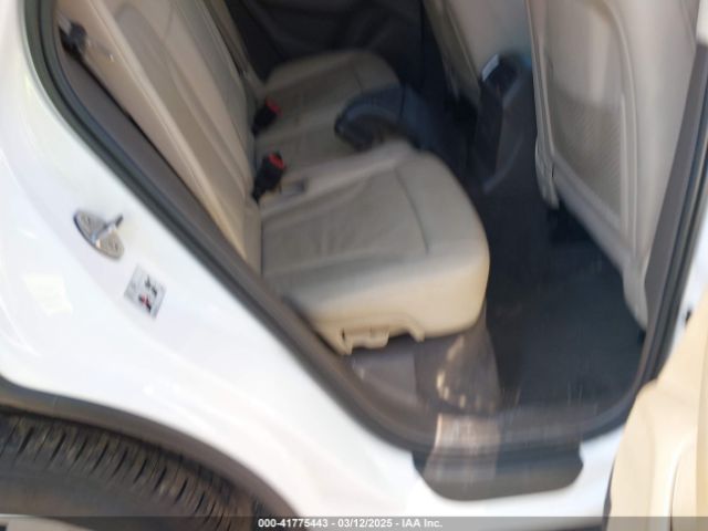 WA1C2AFP1GA124679 Audi Q5 2.0t Premium