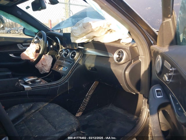 55SWF4KBXFU003270 Mercedes-Benz C 300 4matic/luxury 4matic/sport 4matic