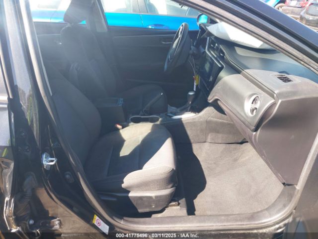 5YFBURHE4JP842882 Toyota COROLLA LE