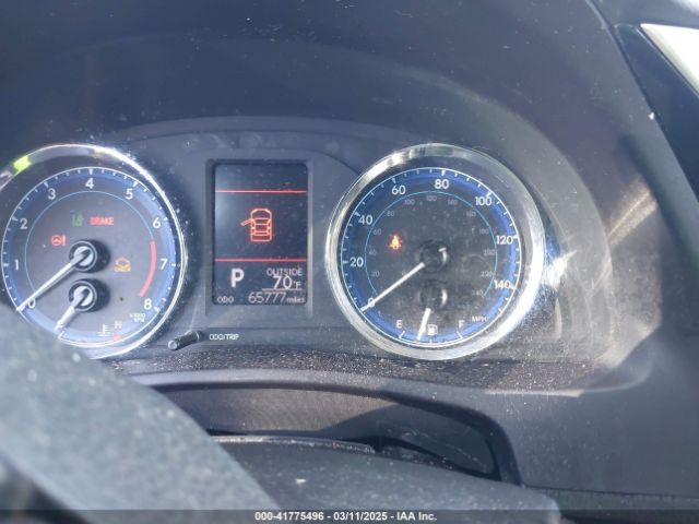 5YFBURHE4JP842882 Toyota COROLLA LE