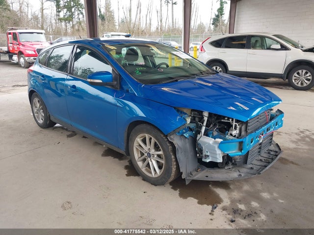 Ford FOCUS SE 2016 1FADP3K28GL255006 Image 18