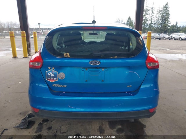 Ford FOCUS SE 2016 1FADP3K28GL255006 Image 34