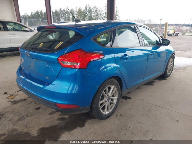 Ford FOCUS SE 2016 1FADP3K28GL255006 Image 21