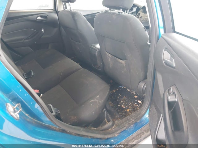 Ford FOCUS SE 2016 1FADP3K28GL255006 Image 25