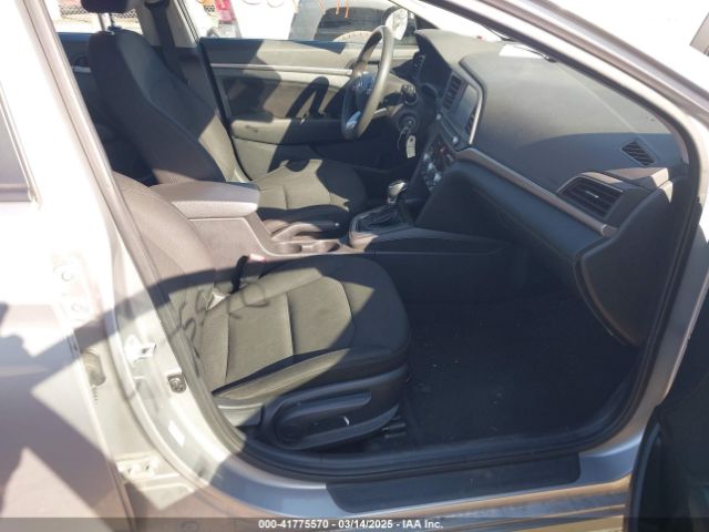 5NPD84LF0LH565812 Hyundai ELANTRA SEL