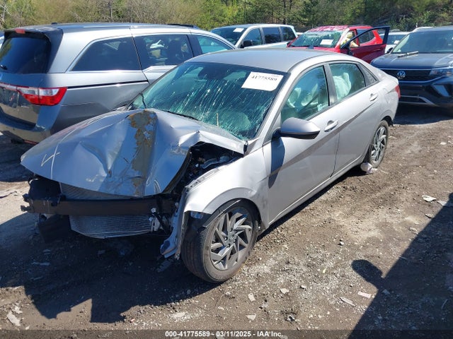 KMHLM4DGXRU750541 Hyundai ELANTRA SEL