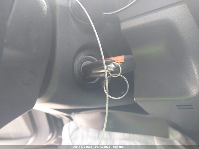 4T1B11HKXKU815590 Toyota CAMRY LE