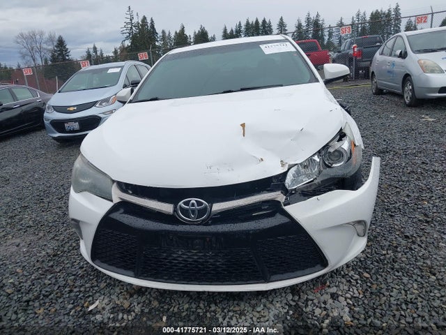 4T1BF1FK1GU187737 Toyota CAMRY SE