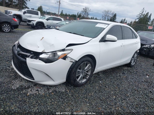 4T1BF1FK1GU187737 Toyota CAMRY SE