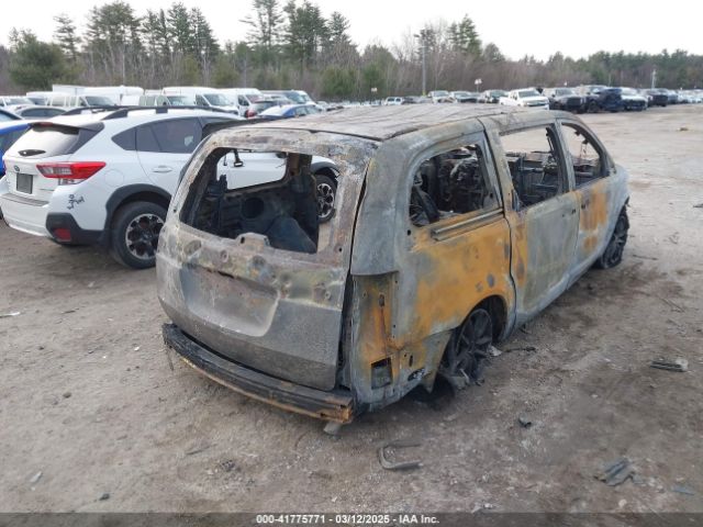 2C4RDGCG9FR690391 Dodge Grand Caravan Sxt Plus