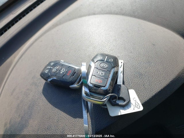 1FM5K7D81GGA07349 Ford EXPLORER XLT