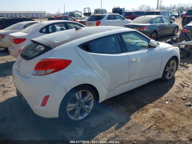 KMHTC6AD6EU194151 Hyundai Veloster Base W/gray