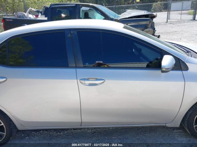 5YFBURHE3HP619257 Toyota Corolla Se Special Edition