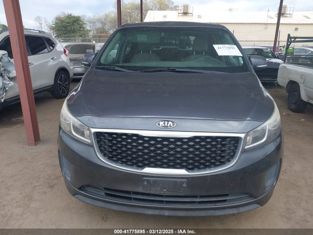 KNDMB5C12G6085086 KIA SEDONA LX