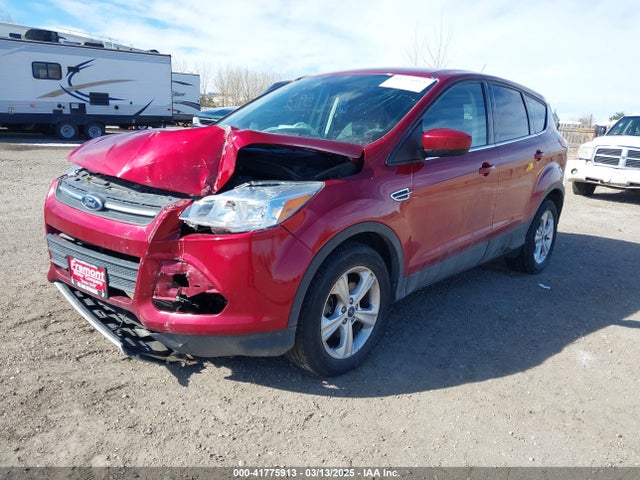 1FMCU9G9XFUC12587 Ford ESCAPE SE