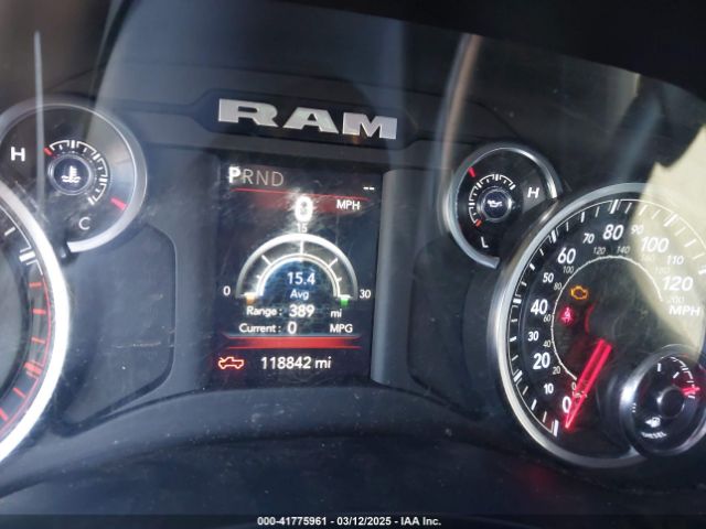 3C6UR5DL9LG281571 RAM 2500 Big Horn  4x4 6'4 Box