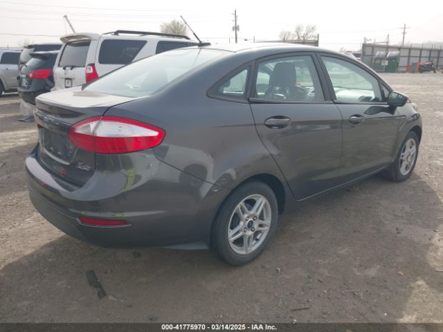 3FADP4BJ0HM157746 Ford FIESTA SE