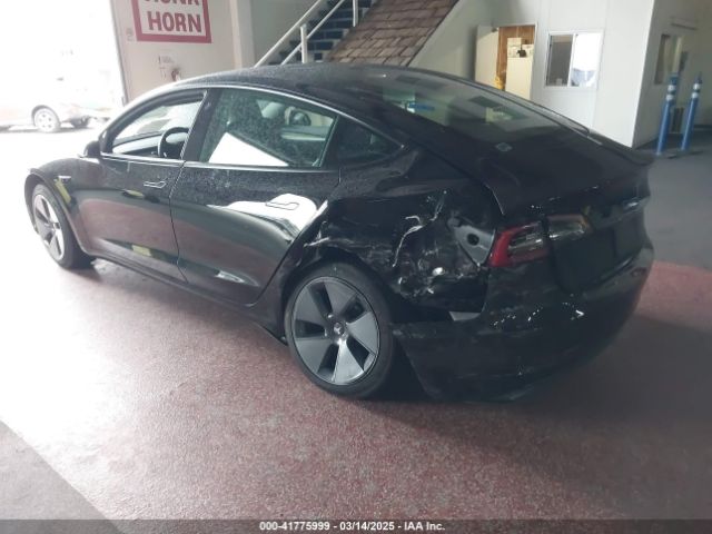 2023 TESLA MODEL 3 5YJ3E1EA0PF499349 Photo 2