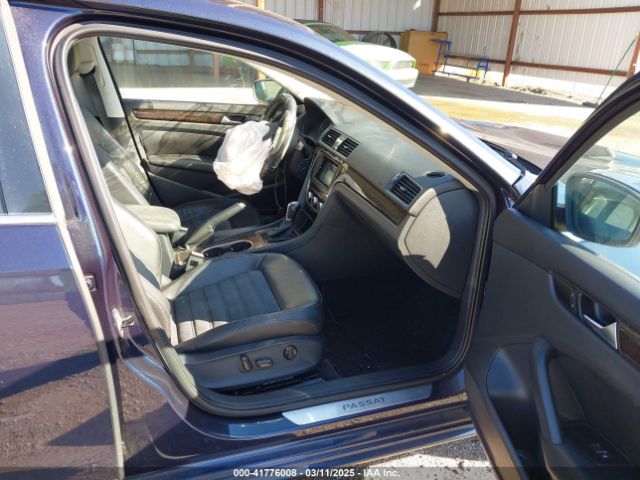 1VWCS7A30EC015562 Volkswagen Passat 1.8t Sel Premium